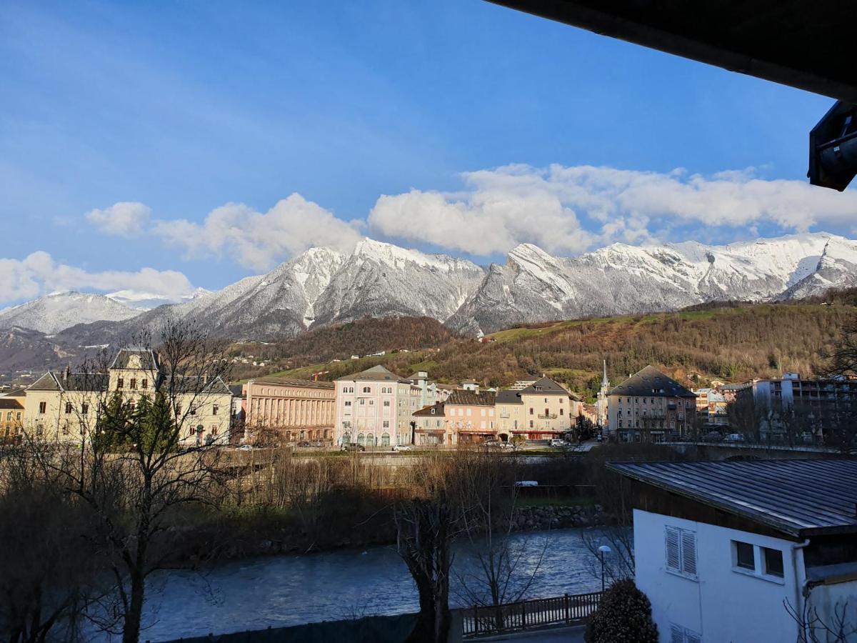 8 Personnes, Spacieux Tout-Confort A Albertville Exterior photo